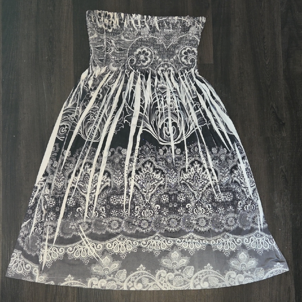 Cristinalove Monochrome Strapless Dress